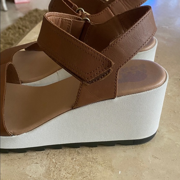 Sorel Tan and White Wedge Sandals - Picture 3 of 5